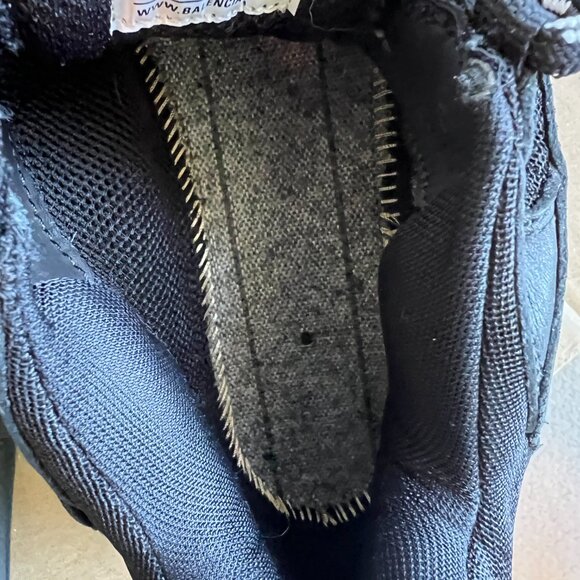 Balenciage Tripe S Sneakers - Picture 8 of 9